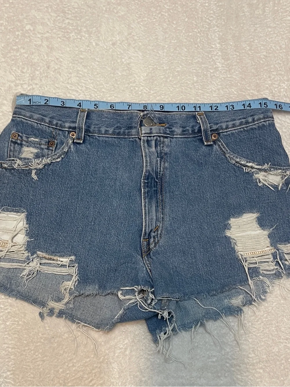 Levi's Classic Distressed‎ Classic Americana Cut Off Denim Jean Shorts 12